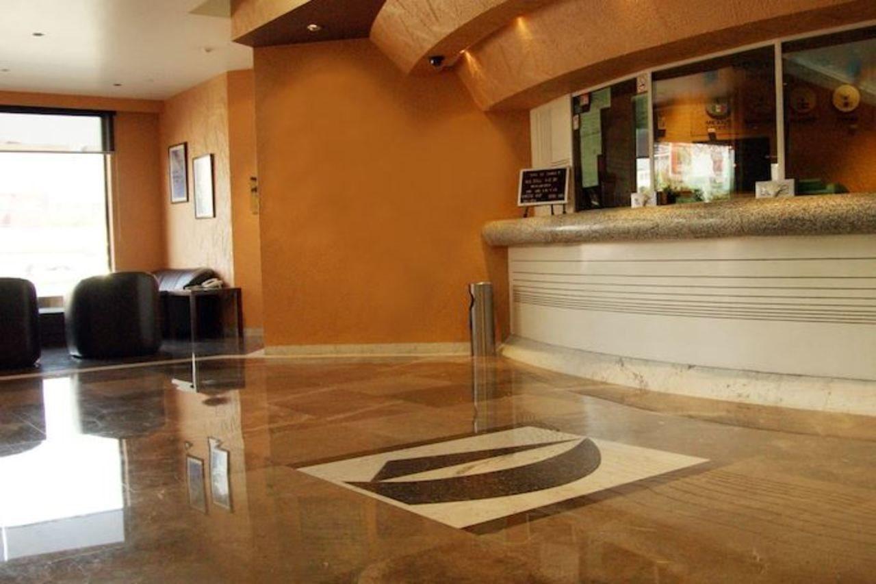 Porto Novo Hotel & Suites Mexico-stad Buitenkant foto
